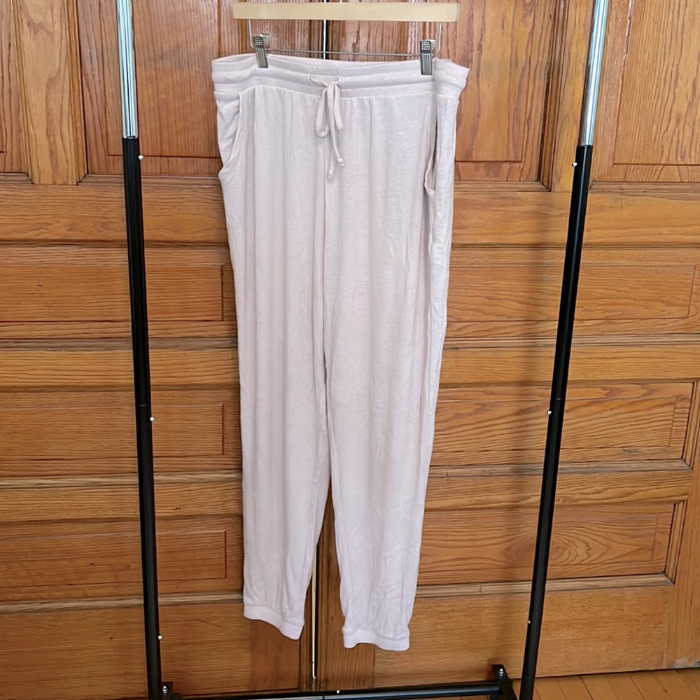 Simple Pleasures, lounge pants